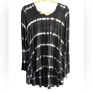 Black/White‎ Tie Back Long Sleeve Pico Tunic